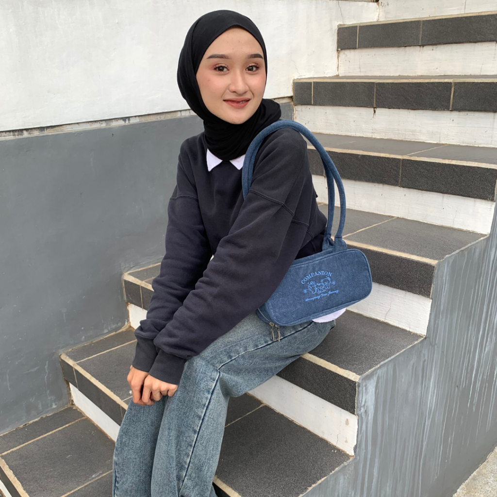(companion) Snuggle Shoulder Bag - Tas Shoulder Bag Wanita Bahan Velvet Ekslusif