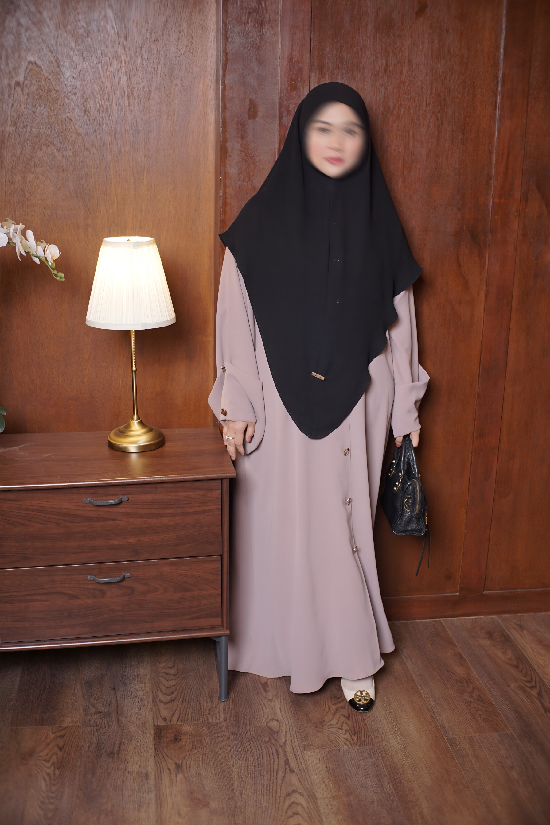 Salona Abaya