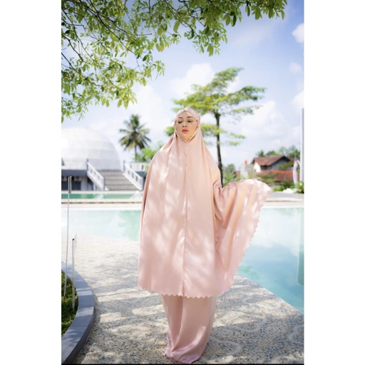 Image of AMARA BLUSH MUKENA