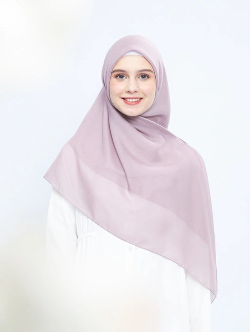 Image of Naura Square