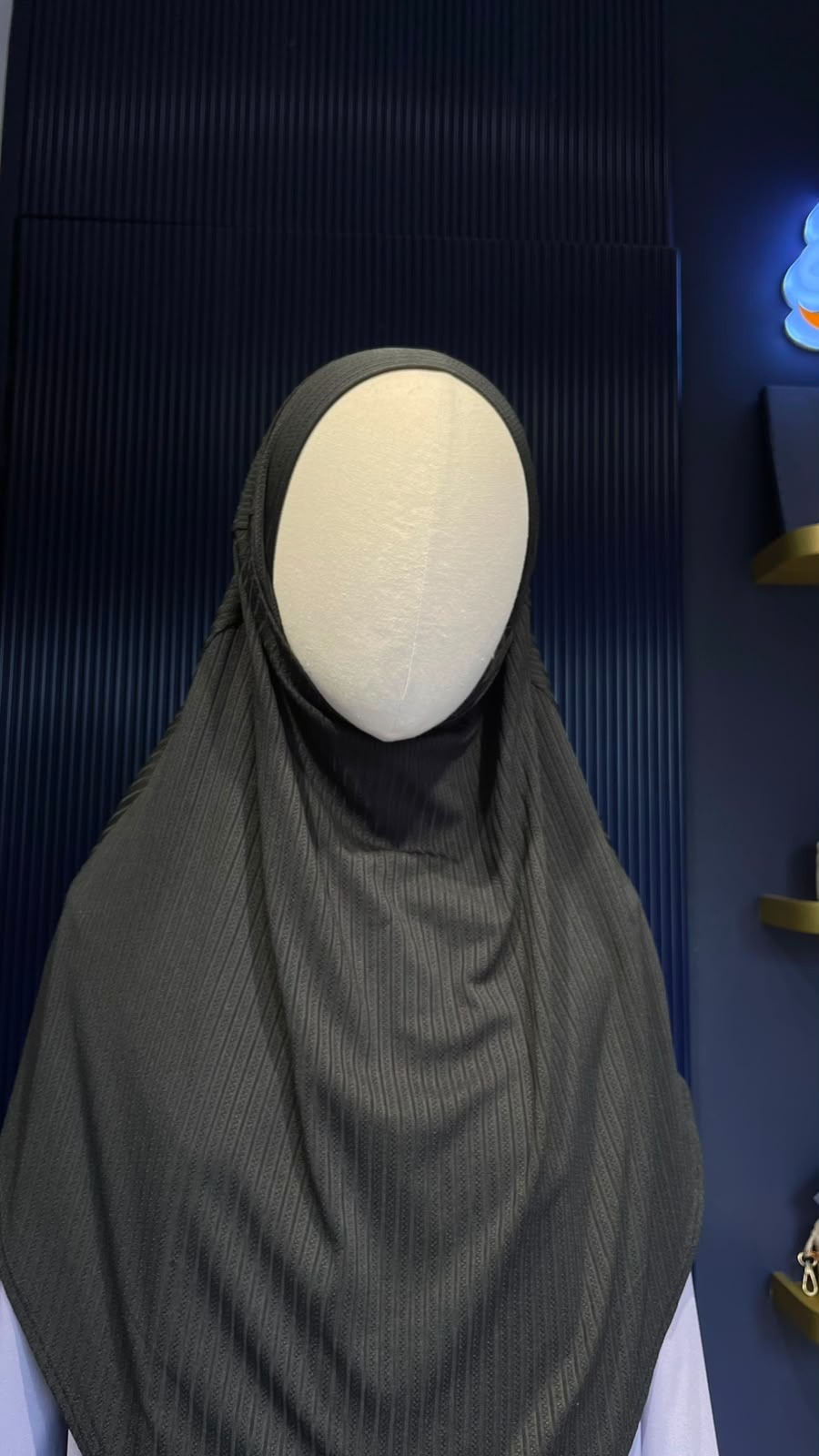 ANNISA HIJAB INSTAN STANDART BLACK