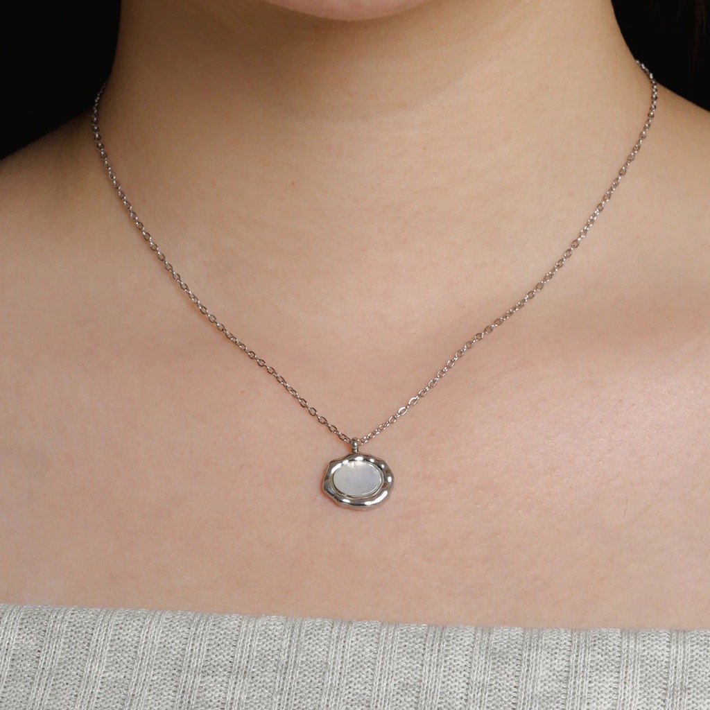 Belva Necklace