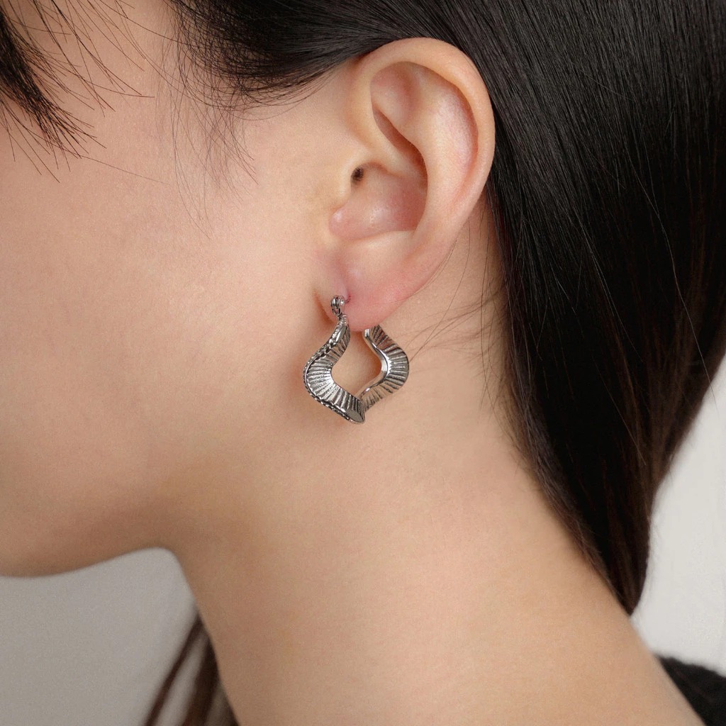 Dakota Earring