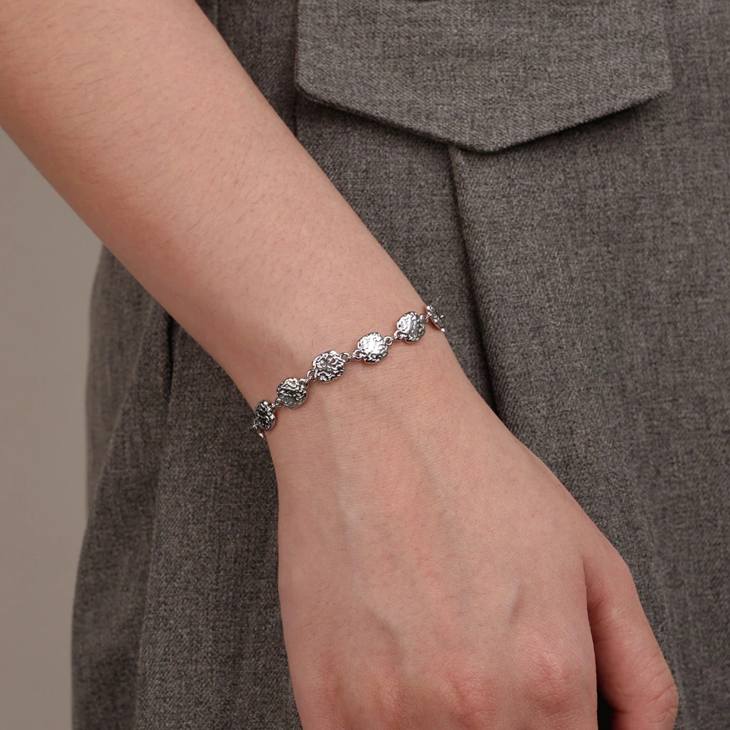 Della Bracelet 