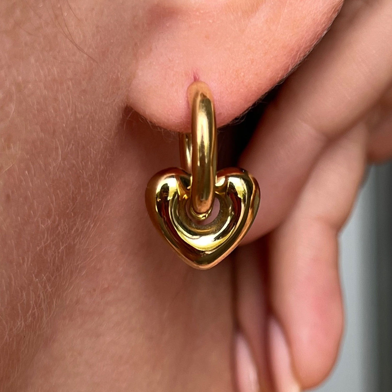 Tarnish Drop Heart - Lobe