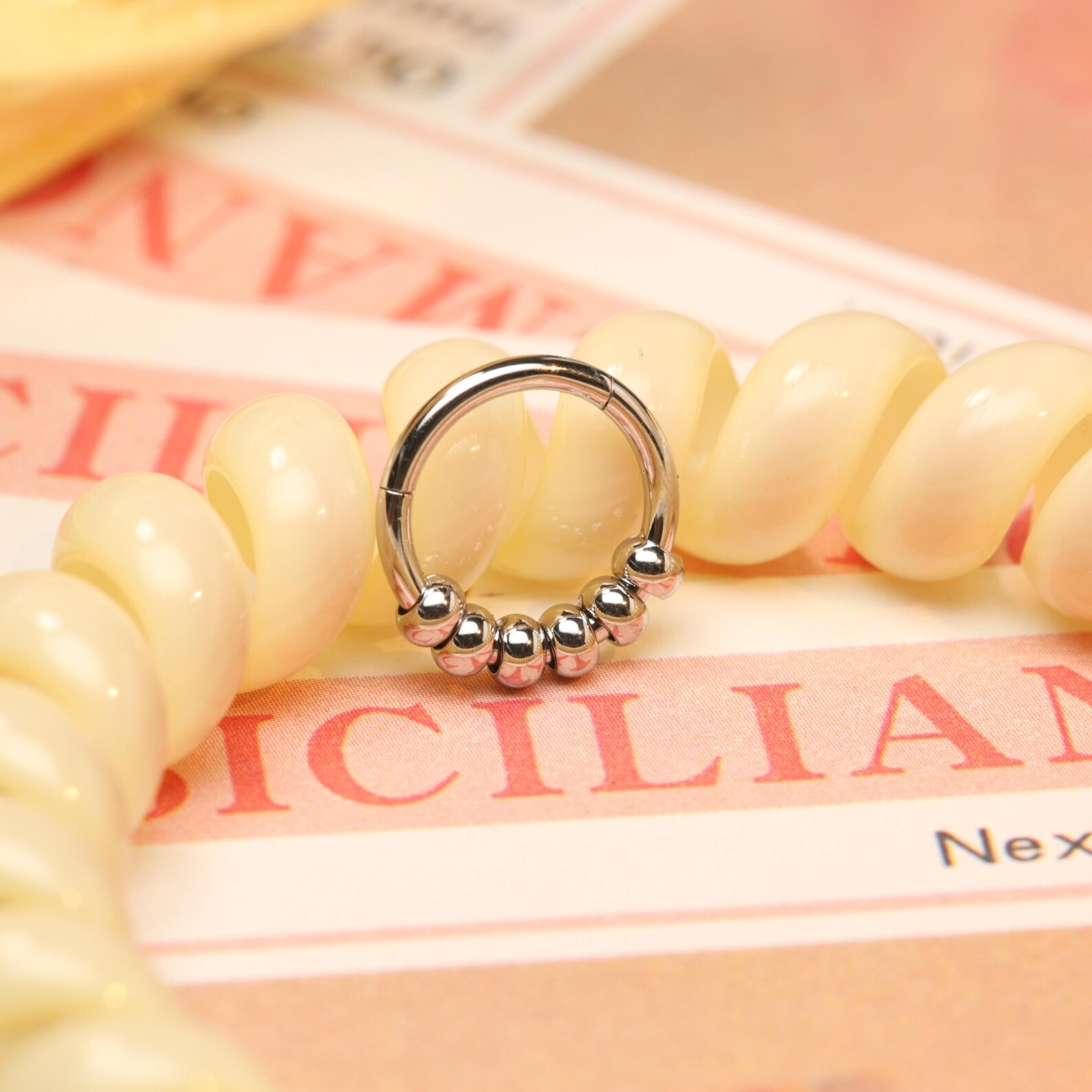 Beads String Piercing Hoop - Clicker