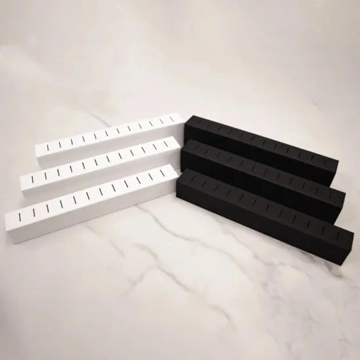 Image of Set Of 3 Hinged Ring Display Blocks - Black