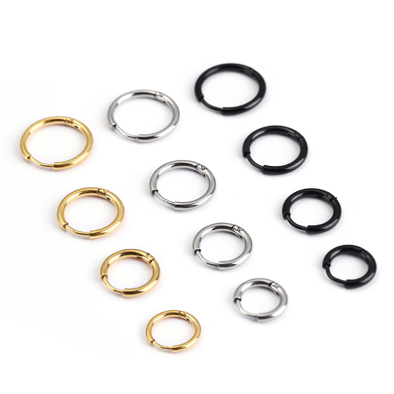 Lupita - Simple Round Hoop Earrings
