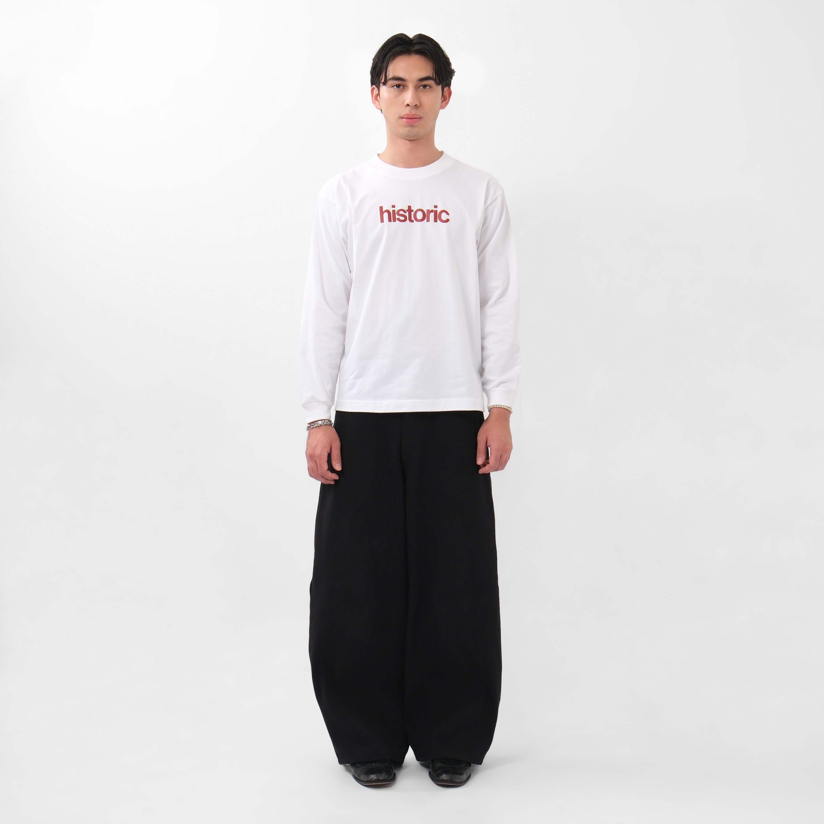 ‘Historic’ Long Sleeve Boxy Tee