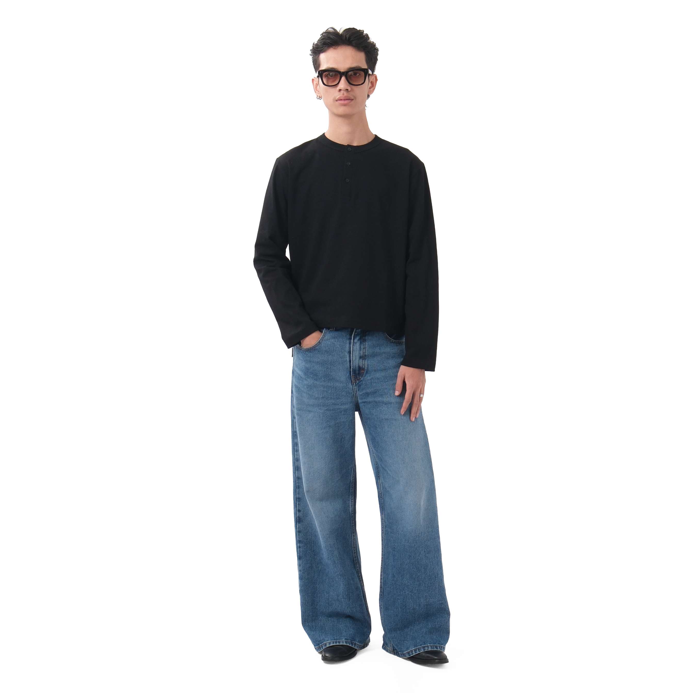 Henley Fitted Long Sleeve Tee Black