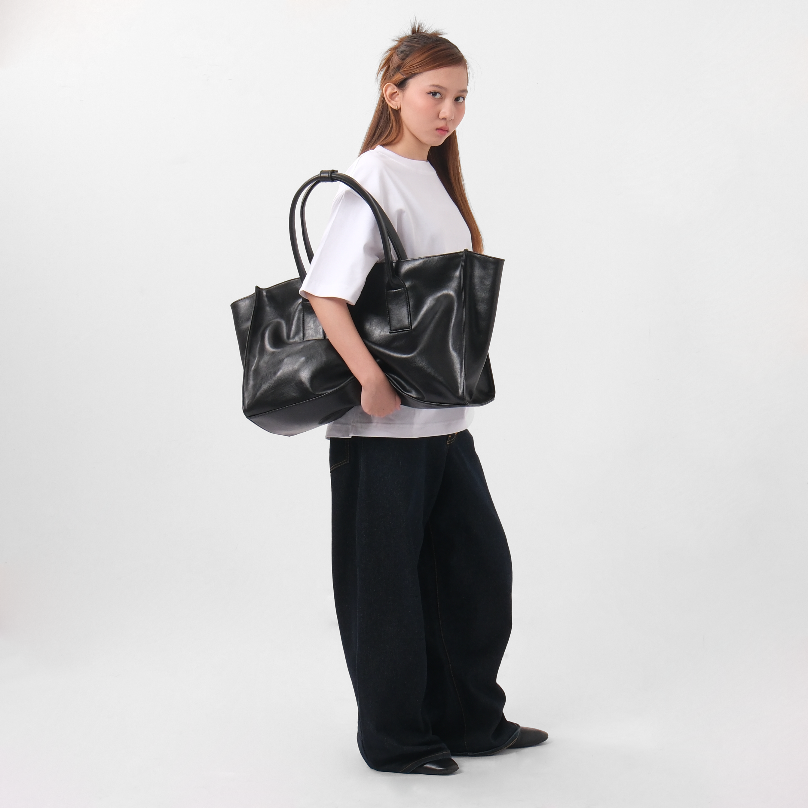 Arlo Leather Tote Bag Black