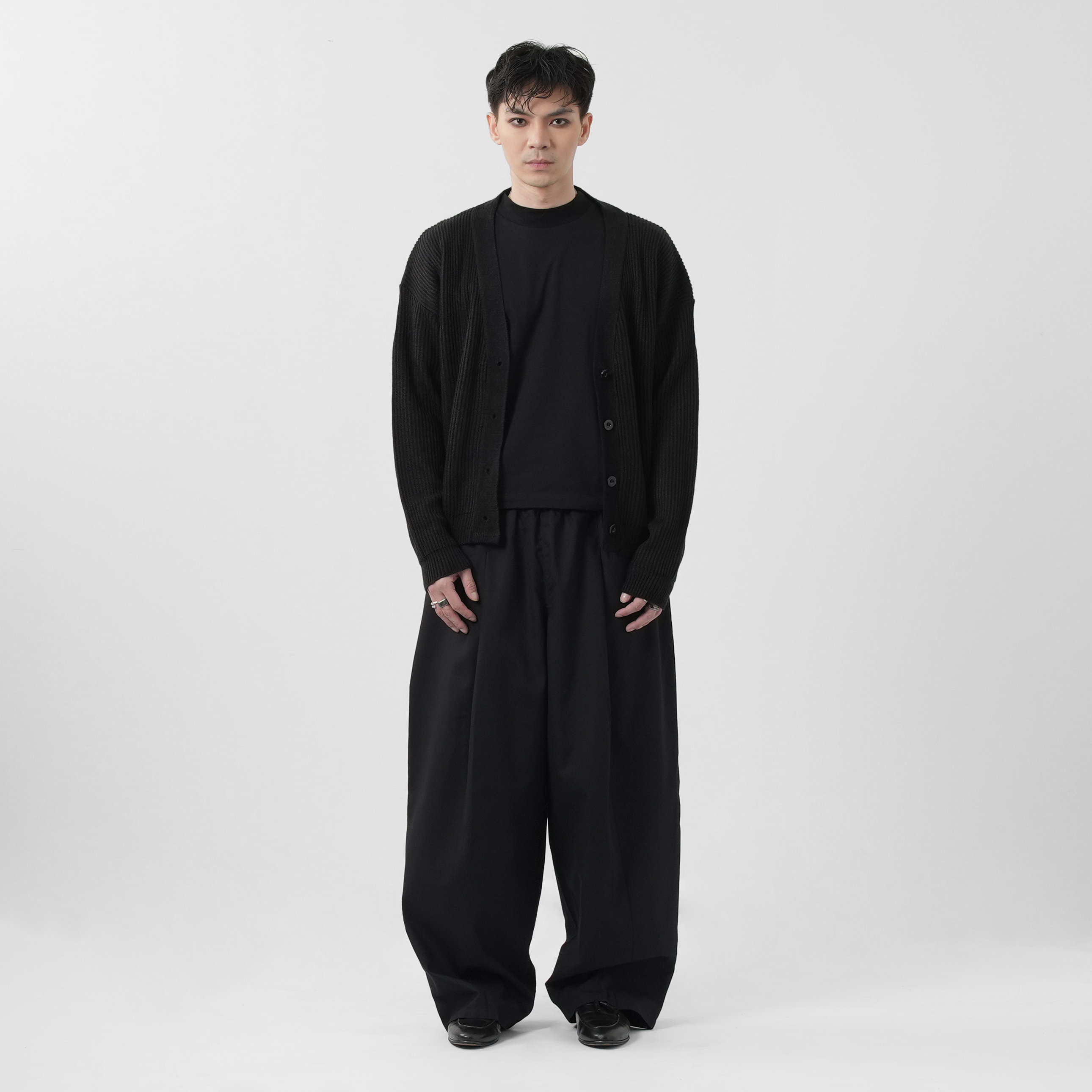 Baggy Canvas Trousers - Black 