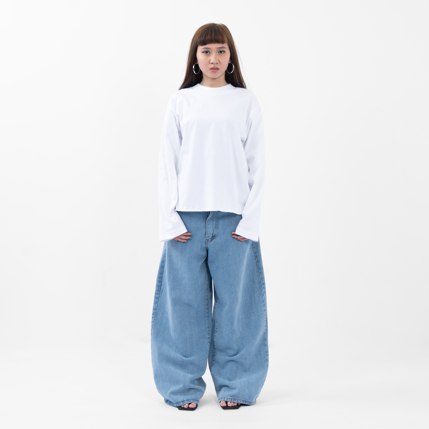 Crop Boxy Long Sleeve Tee - White