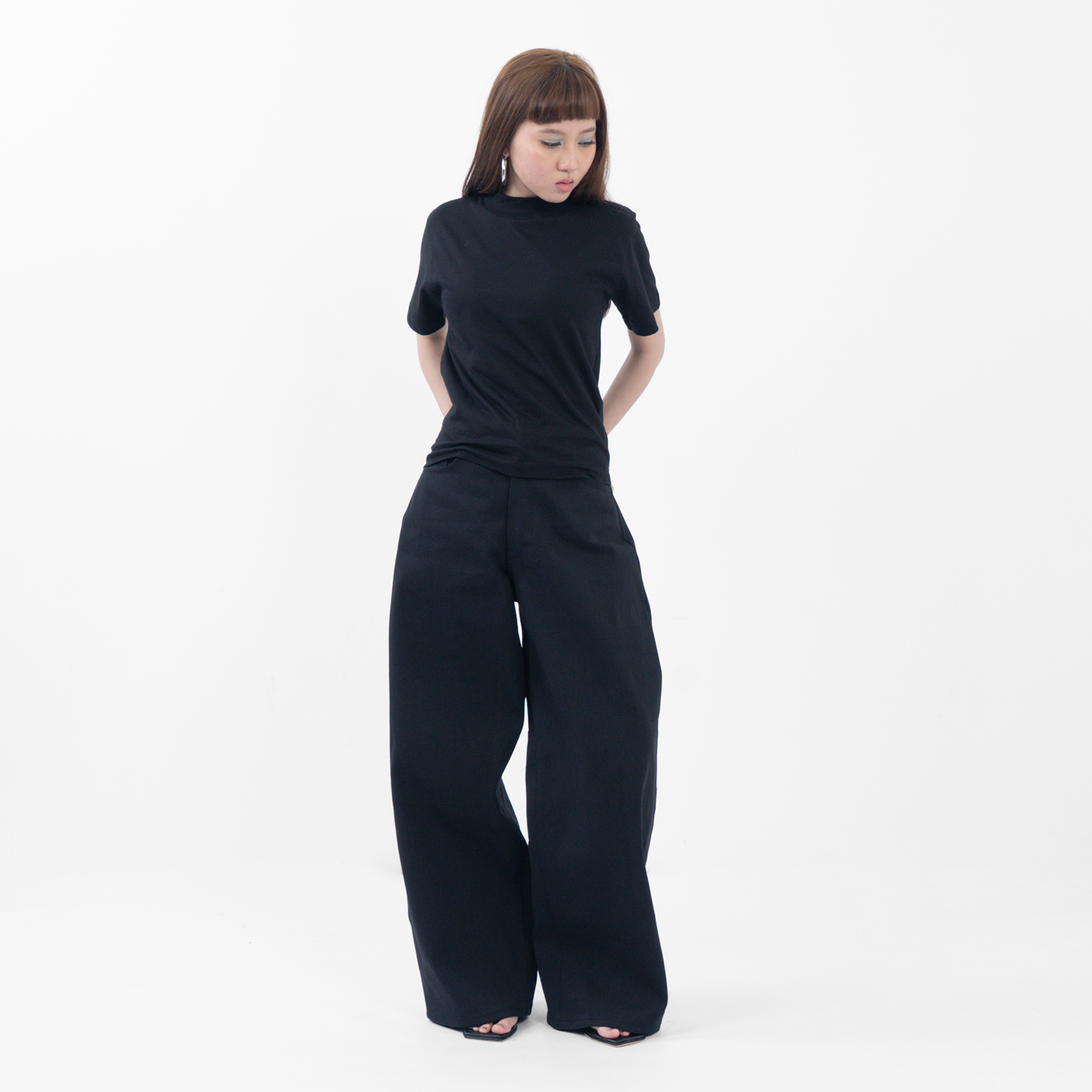 'Forma' Wide Black Denim Pants