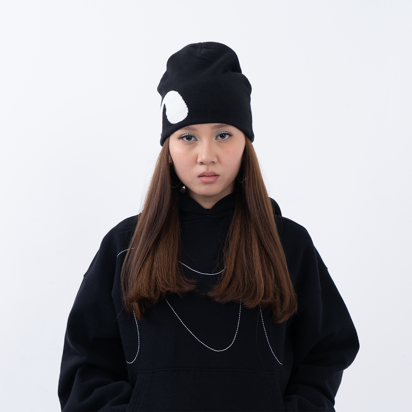 M Logo Beanie Black