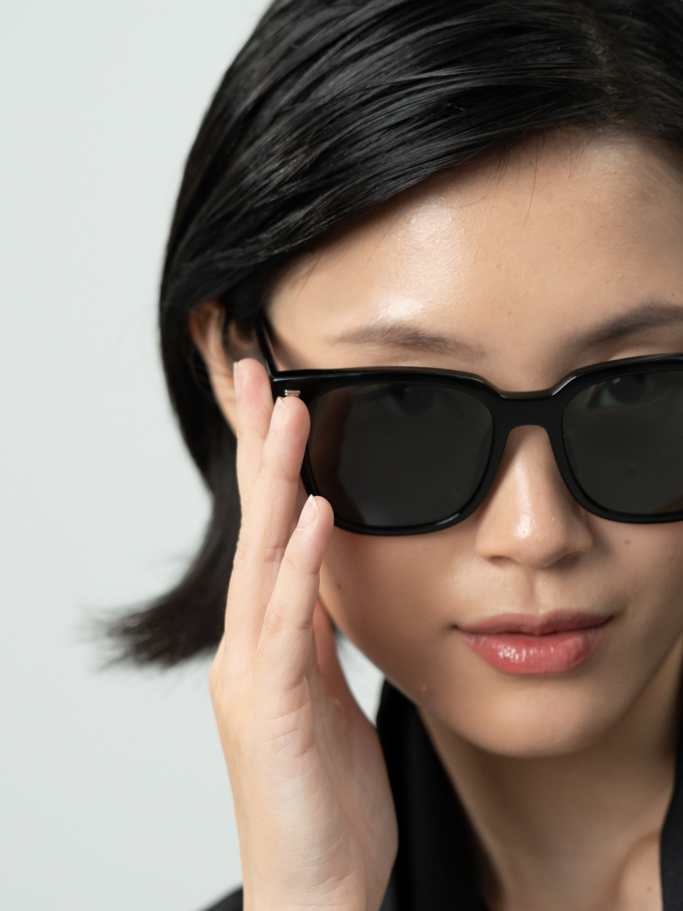 ANKARA Eyewear - ZORIN Moss Green Lens with Black Acetate Square Sunglasses