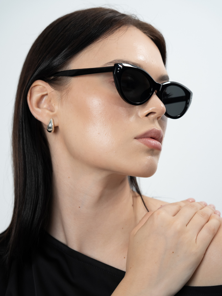 ANKARA Eyewear - SILVA Black Lens with Black Acetate Cat-eye Sunglasses