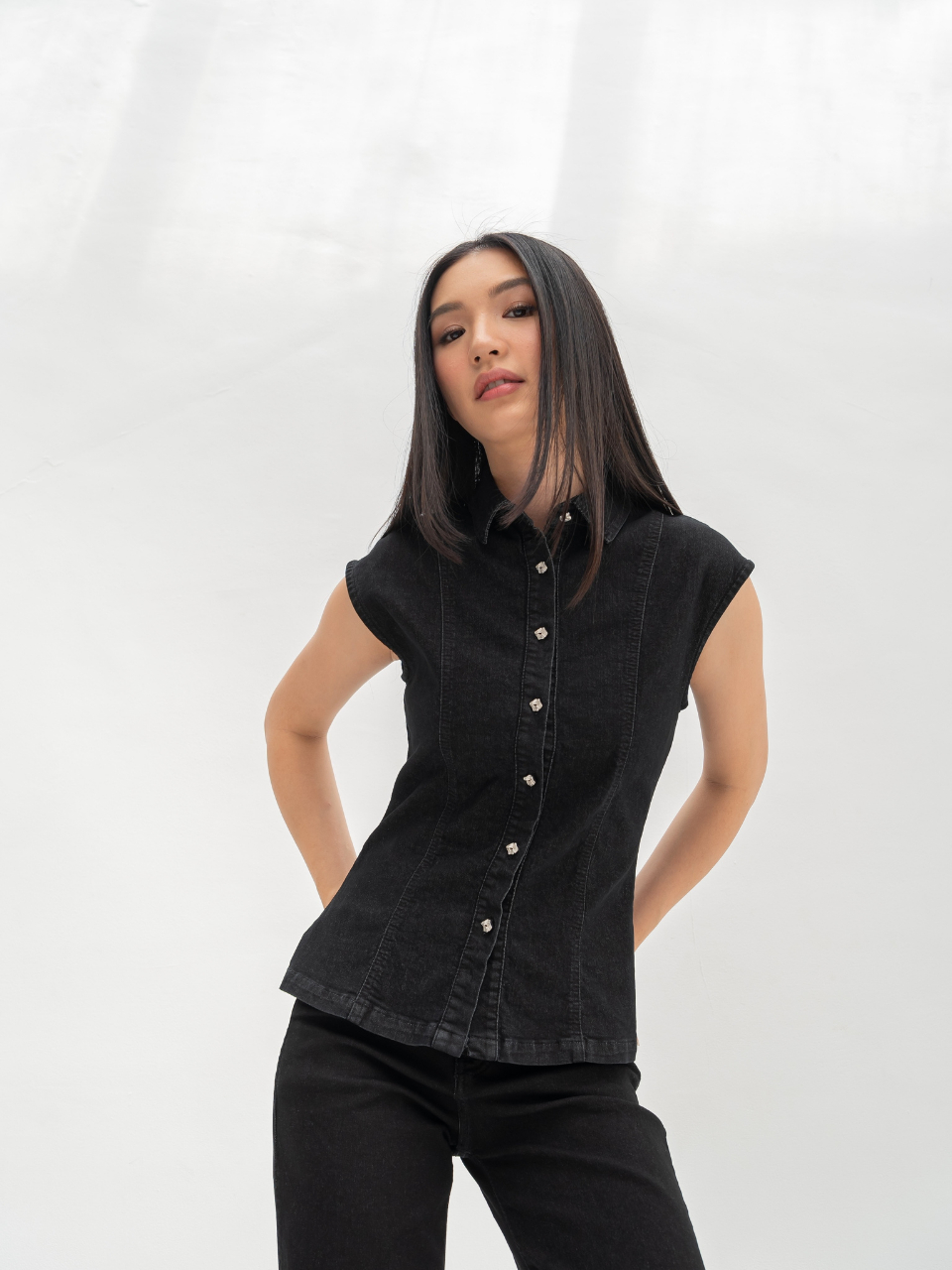 ANKARA - Sans Sleeveless Shirt