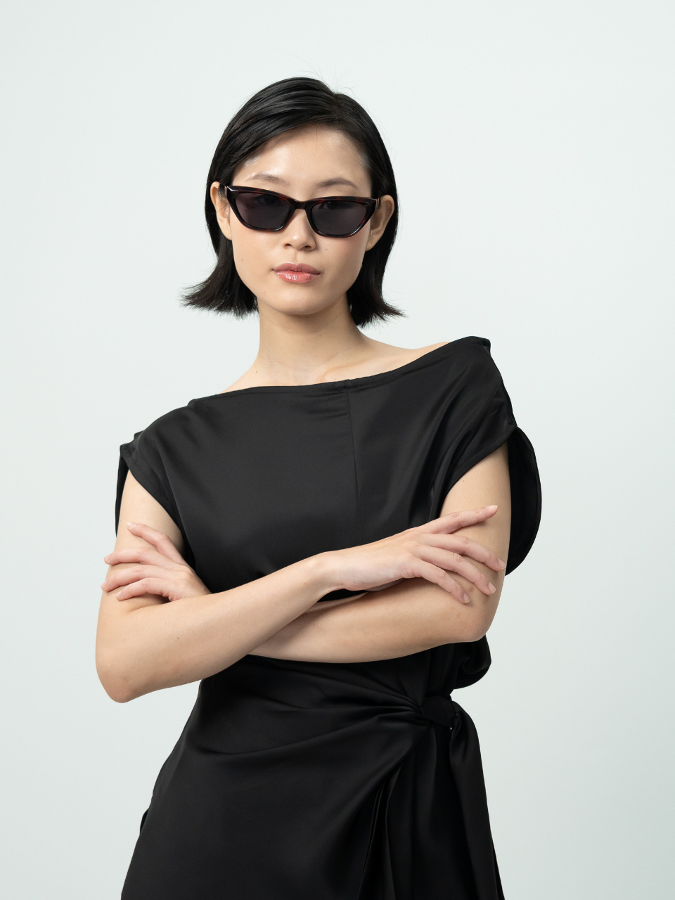 ANKARA Eyewear - RAVEN Slate Grey Lens with Rosewood Acetate Cat-eye Sunglasses