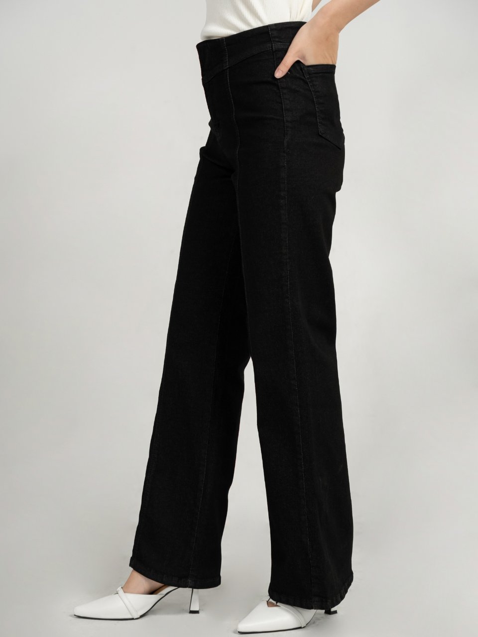 ANKARA - Kaori Hookless Jeans