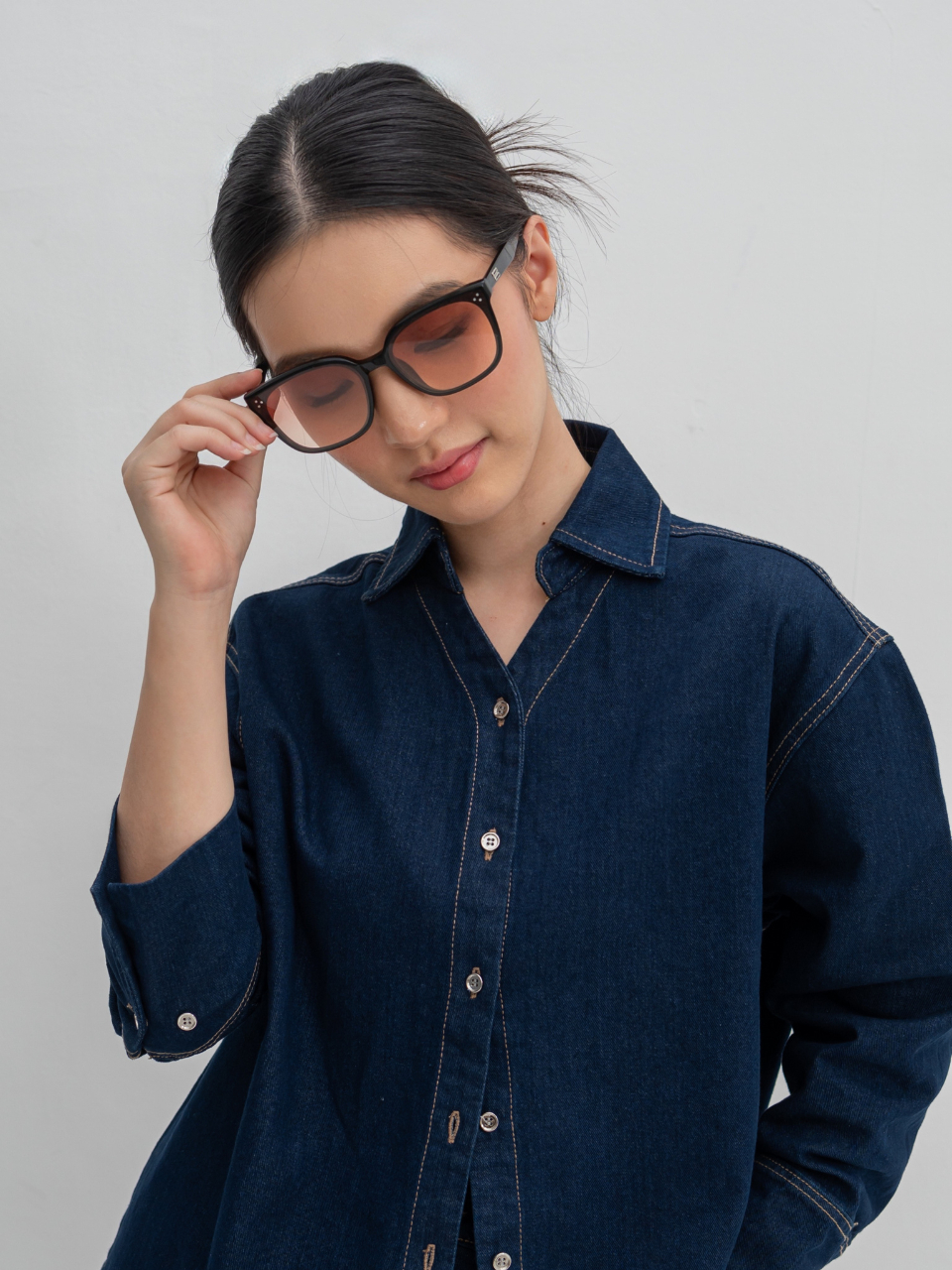 ANKARA Eyewear - NUEVE Amberose Black Acetate Square Sunglasses