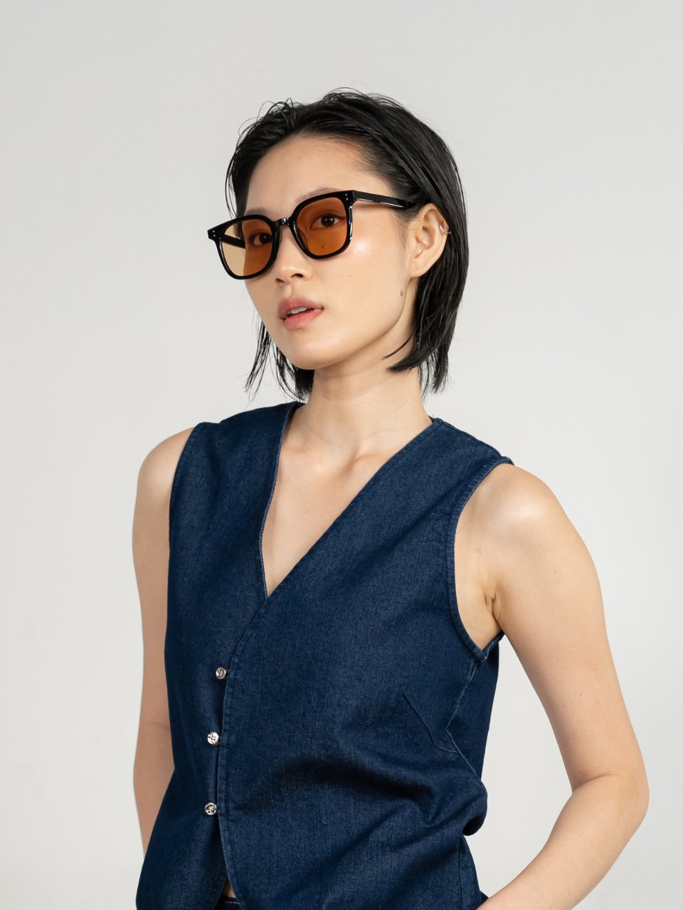 ANKARA Eyewear - NOVEN Honey Dune Lens with Black Square Acetate Frame Sunglasses