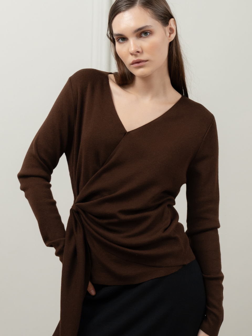 ANKARA - Rinae V-Necked Wrap Top