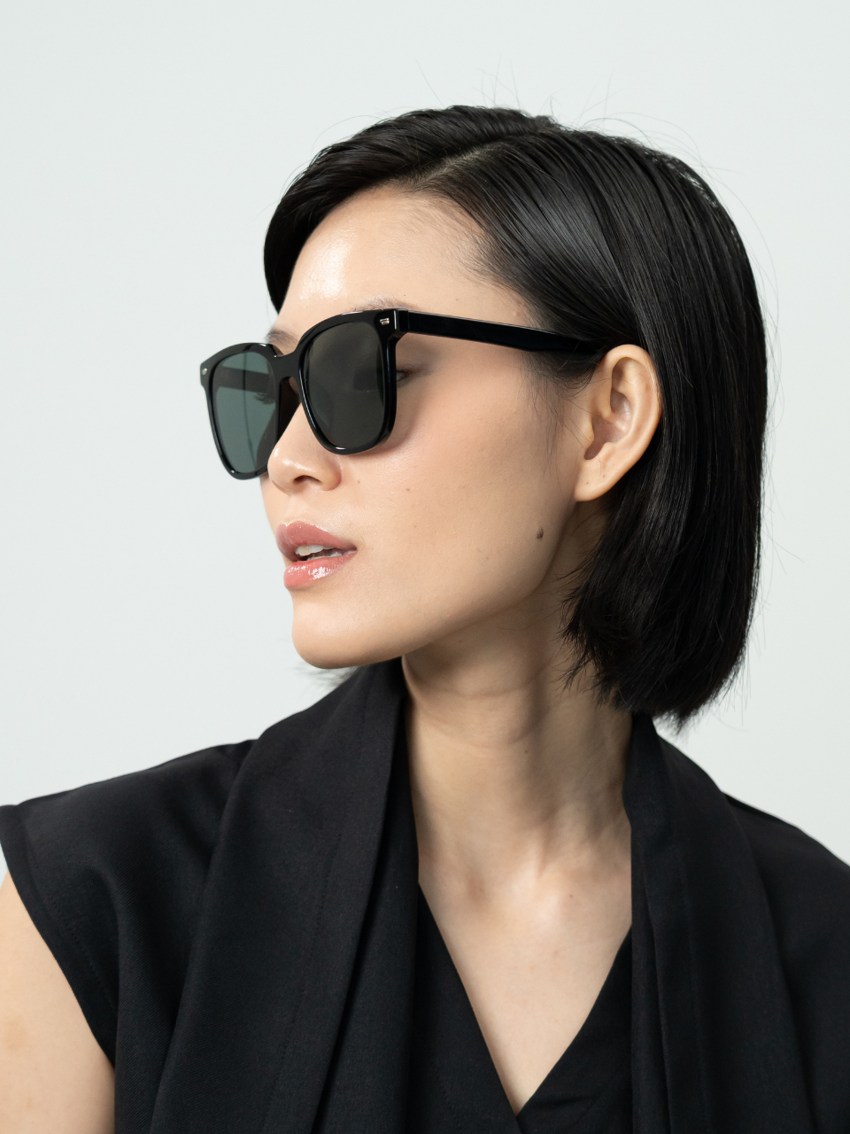 ANKARA Eyewear - ZORIN Moss Green Lens with Black Acetate Square Sunglasses