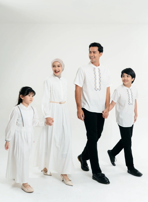 Image of SARIMBIT Fanisha Series