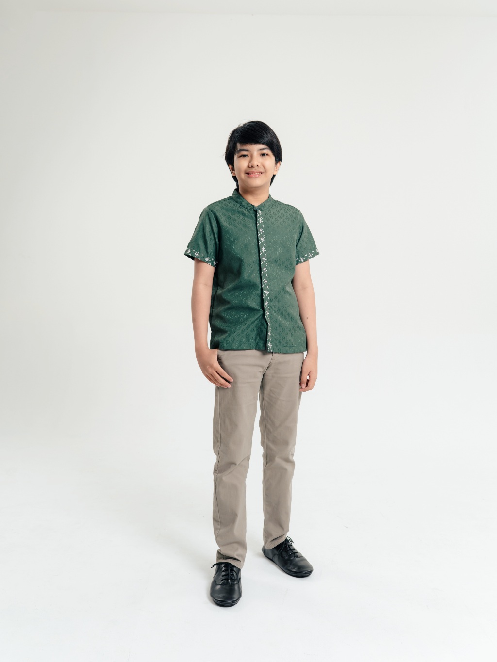 EXPAND × Ayu Dewi – Selaras Jiwa | Harmala Series