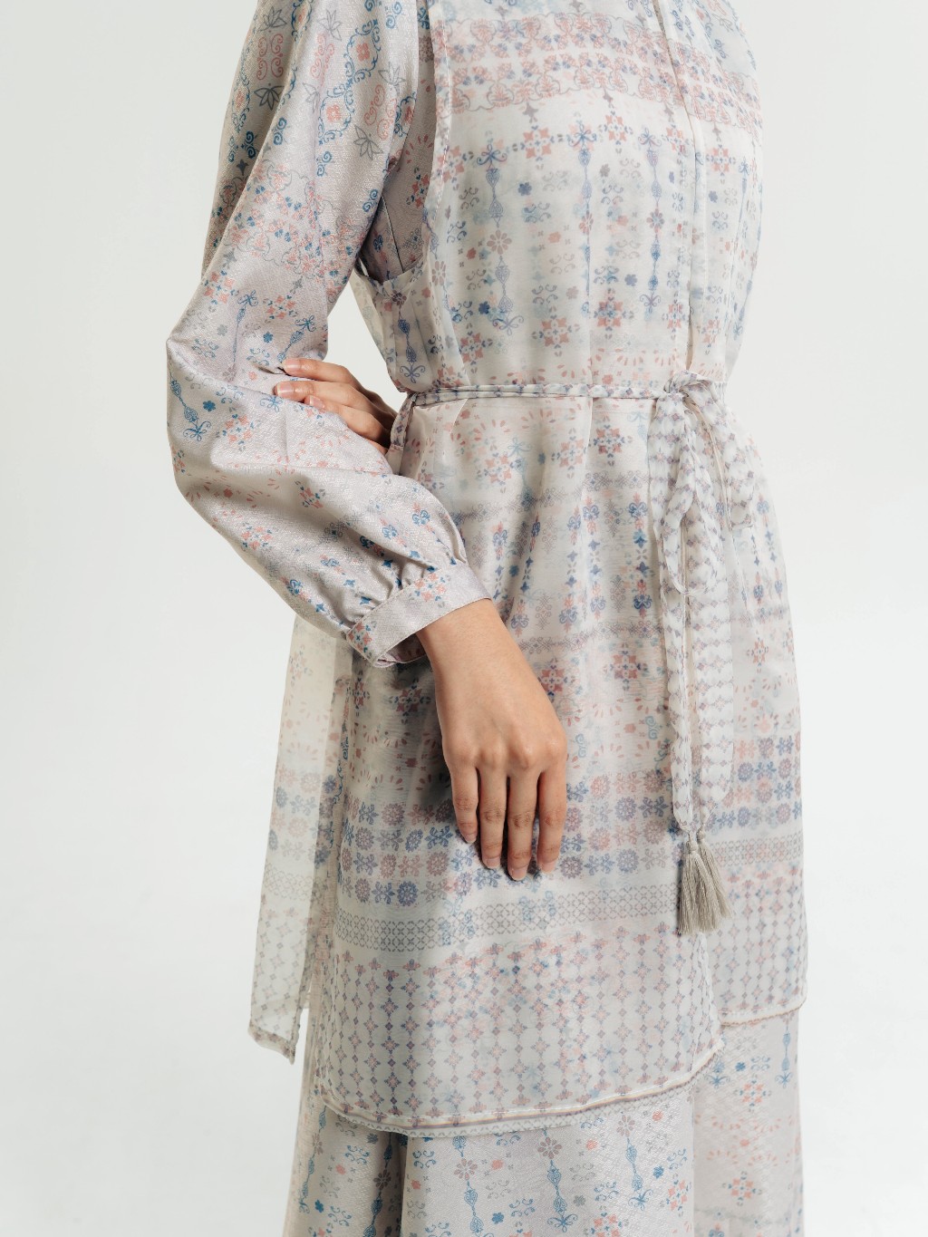 EXPAND × Ayu Dewi – Selaras Jiwa | Lembayung Series