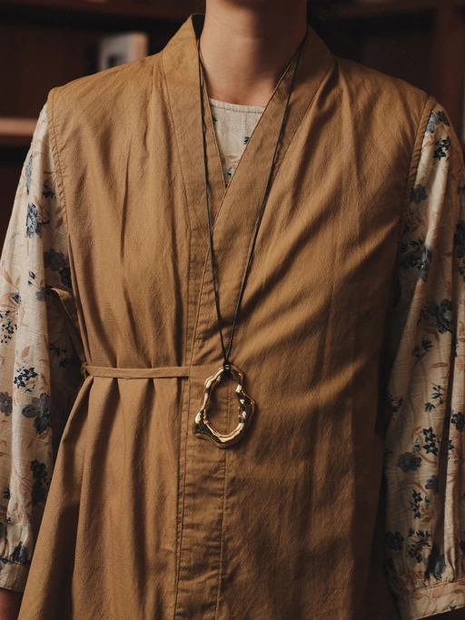 Image of Mireya Vest