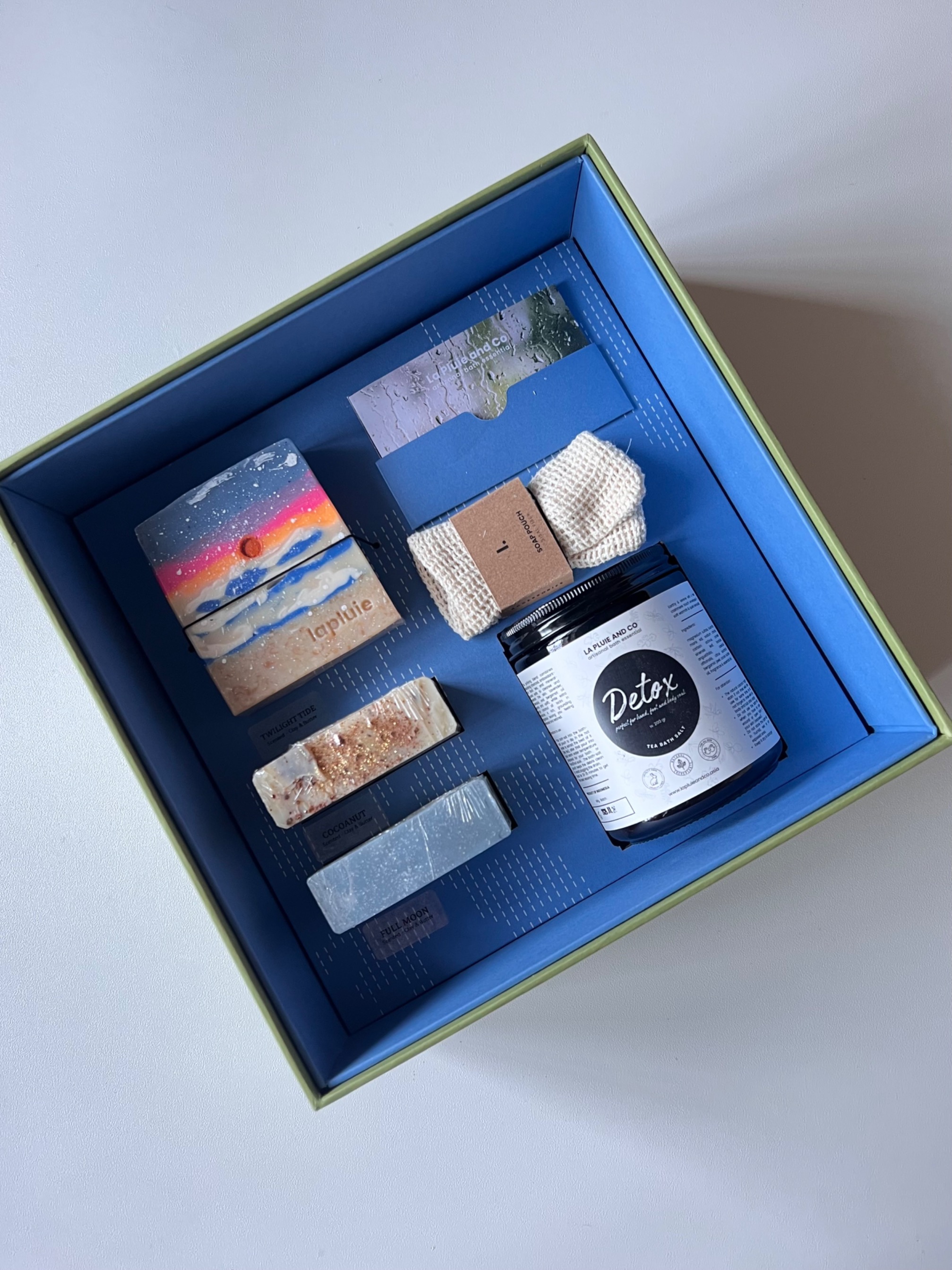 Self Care Kit x Detox Bath Salt