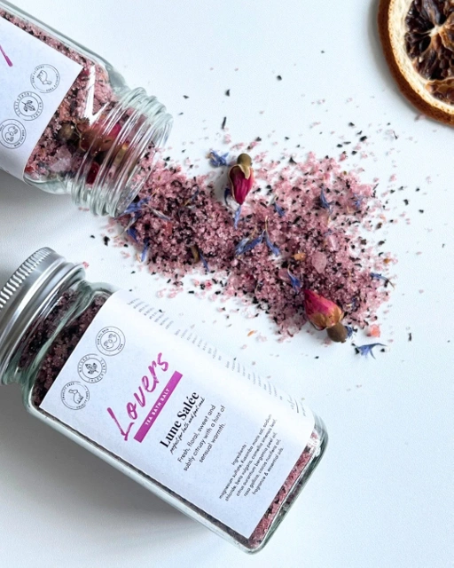 Image of Tea Bath Salt - Lovers (with Black Tea)