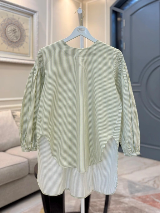 Image of AELORA Blouse Katun Salur Casual Elegan – S M L XL