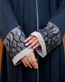 Abaya Leaves