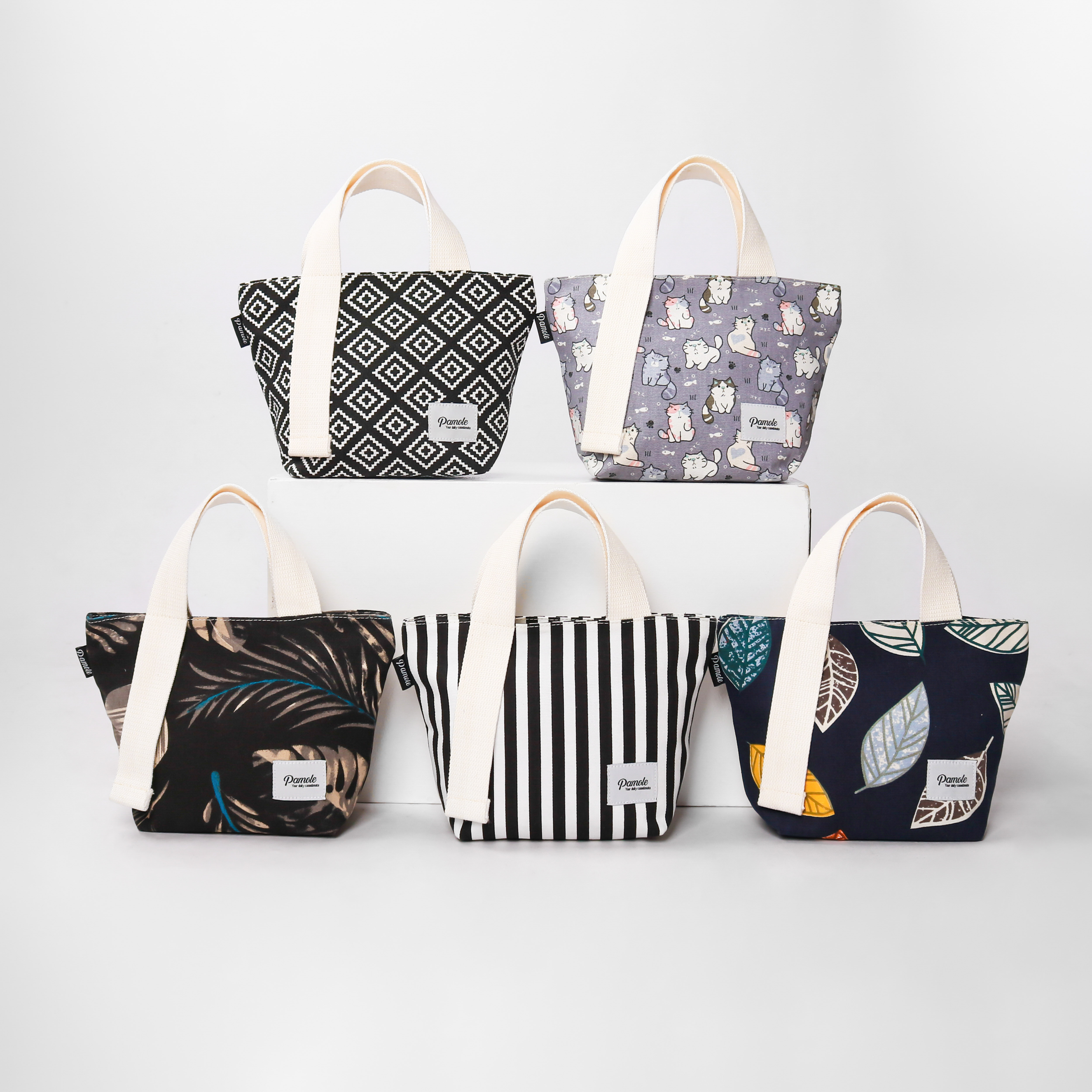 Pamole Pouch Travelling Mini Totebag Bahan Kanvas - Shara Series