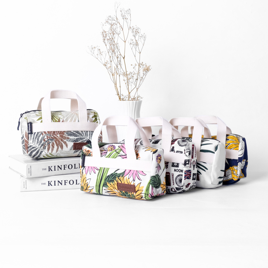 Pamole Pouch Dompet Travelling Bahan Kanvas Penutup Resleting - PMU 2