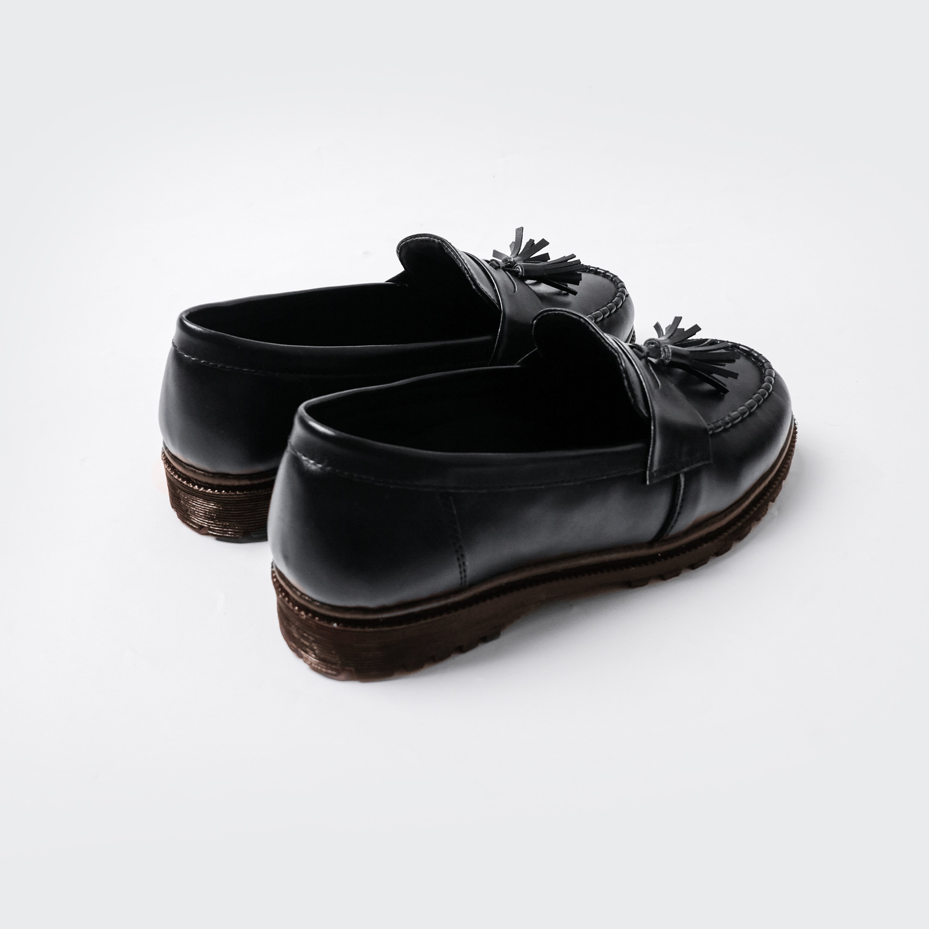 Pamole - Sepatu Loafer Wanita Bahan Kulit Sintetis - Magna Series