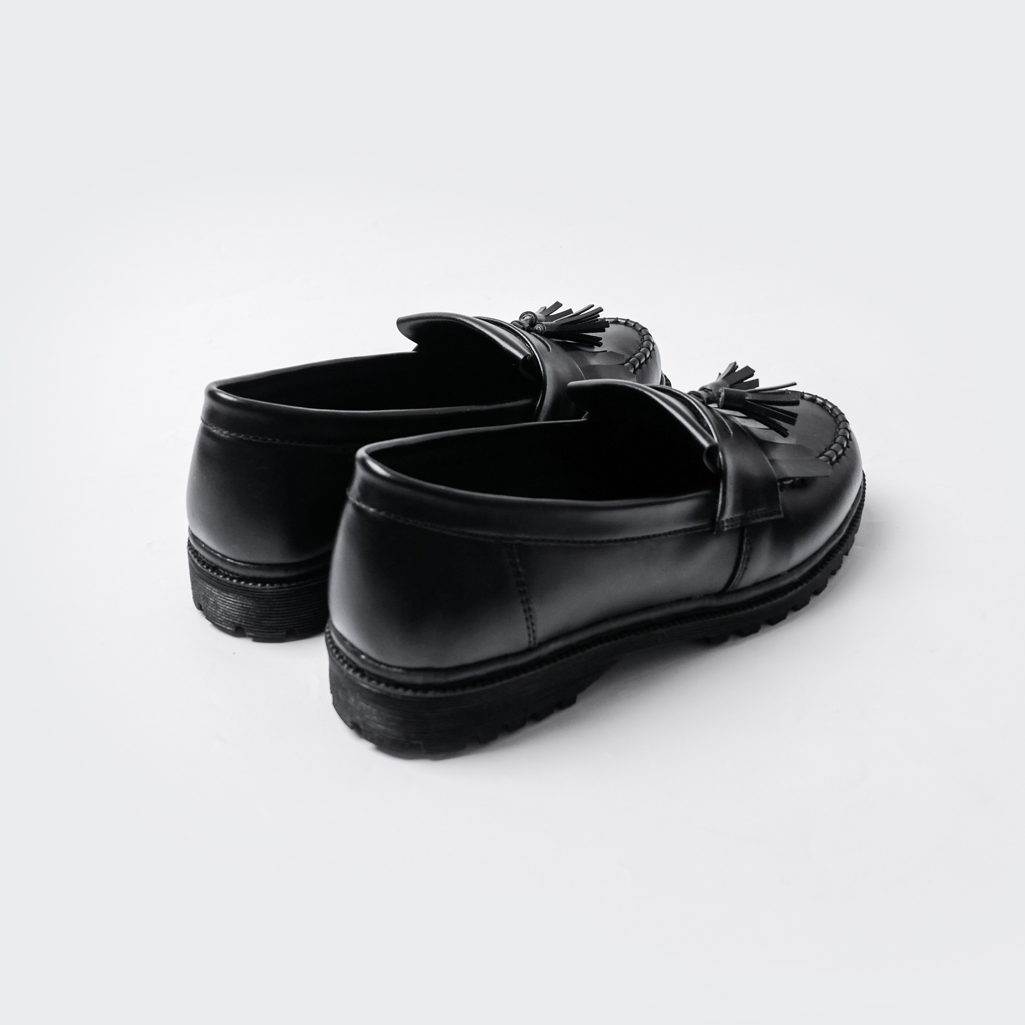 Pamole - Sepatu Loafer Wanita Bahan Kulit Sintetis - Avara Series