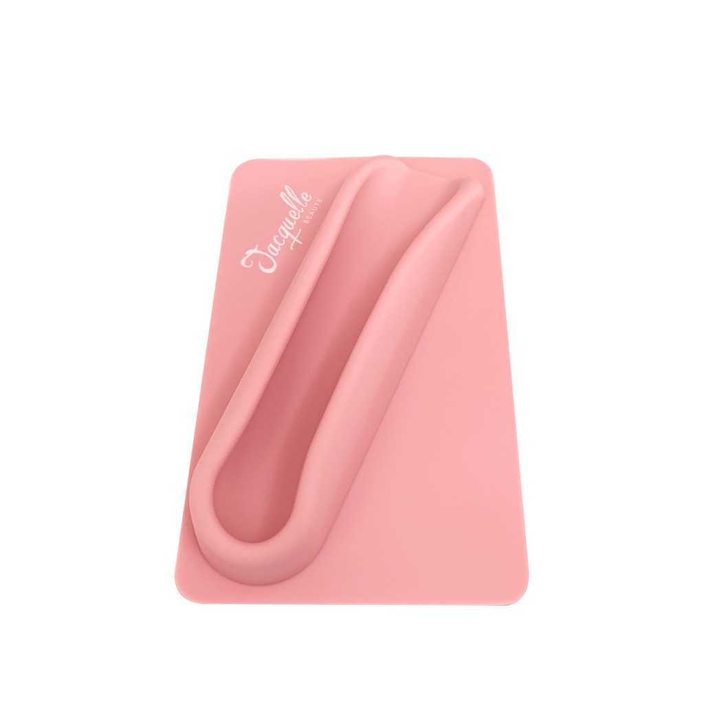 [GIFT] - Jacquelle Silicone Lip Holder Pink