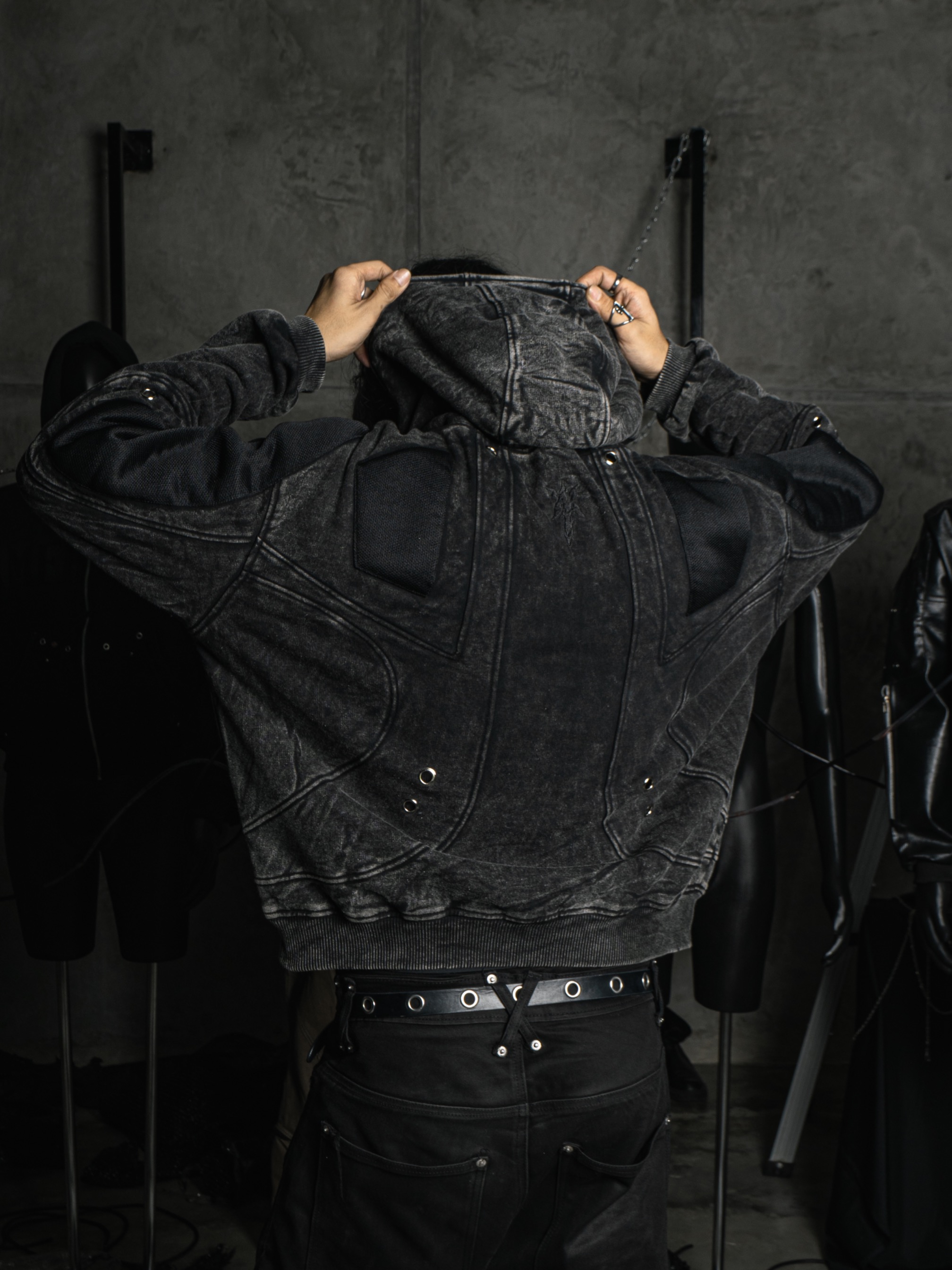 Copy of Amertanslook Signature Hoodie - Boxy Cut Black Unisex