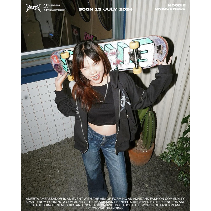 Hoodie double zipper Uniqueness Black unisex -Amerta