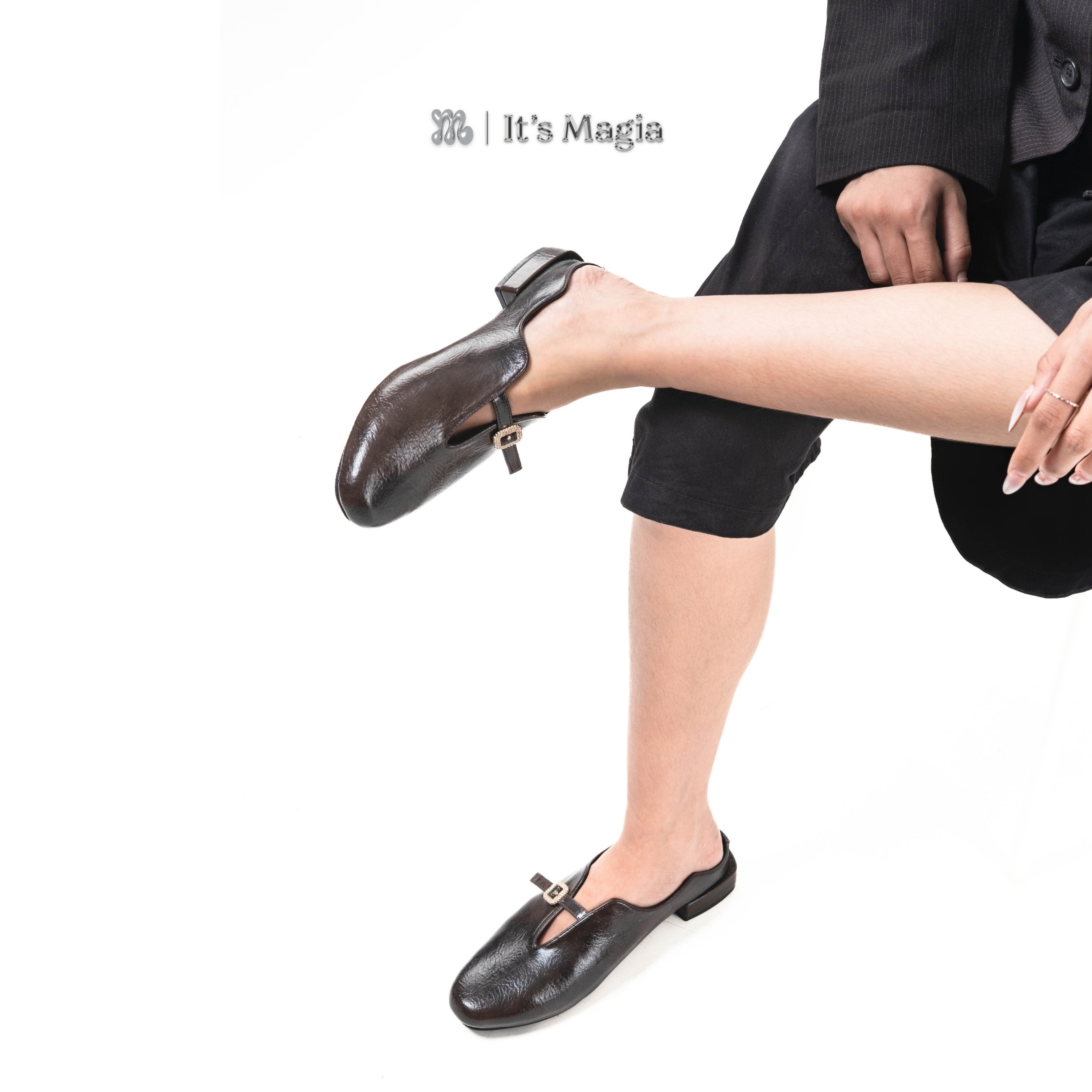  Eve Woman Mules
