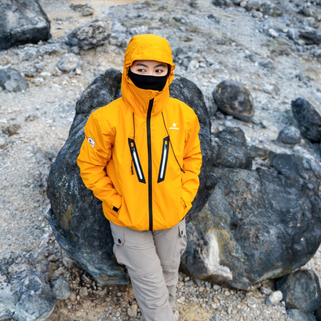 Jaket Gunung Gorpcore Ranger 100% Waterproof