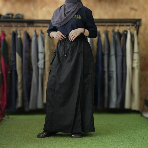CELANA ROK OUTDOOR ARUNIKA Quickdry WILDSHELL