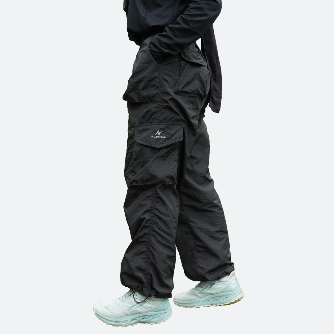 CELANA CARGO OUTDOOR TRACKPANTS PIRATES SERIES MATERIAL PARASUT CRINKLE SUPER RINGAN