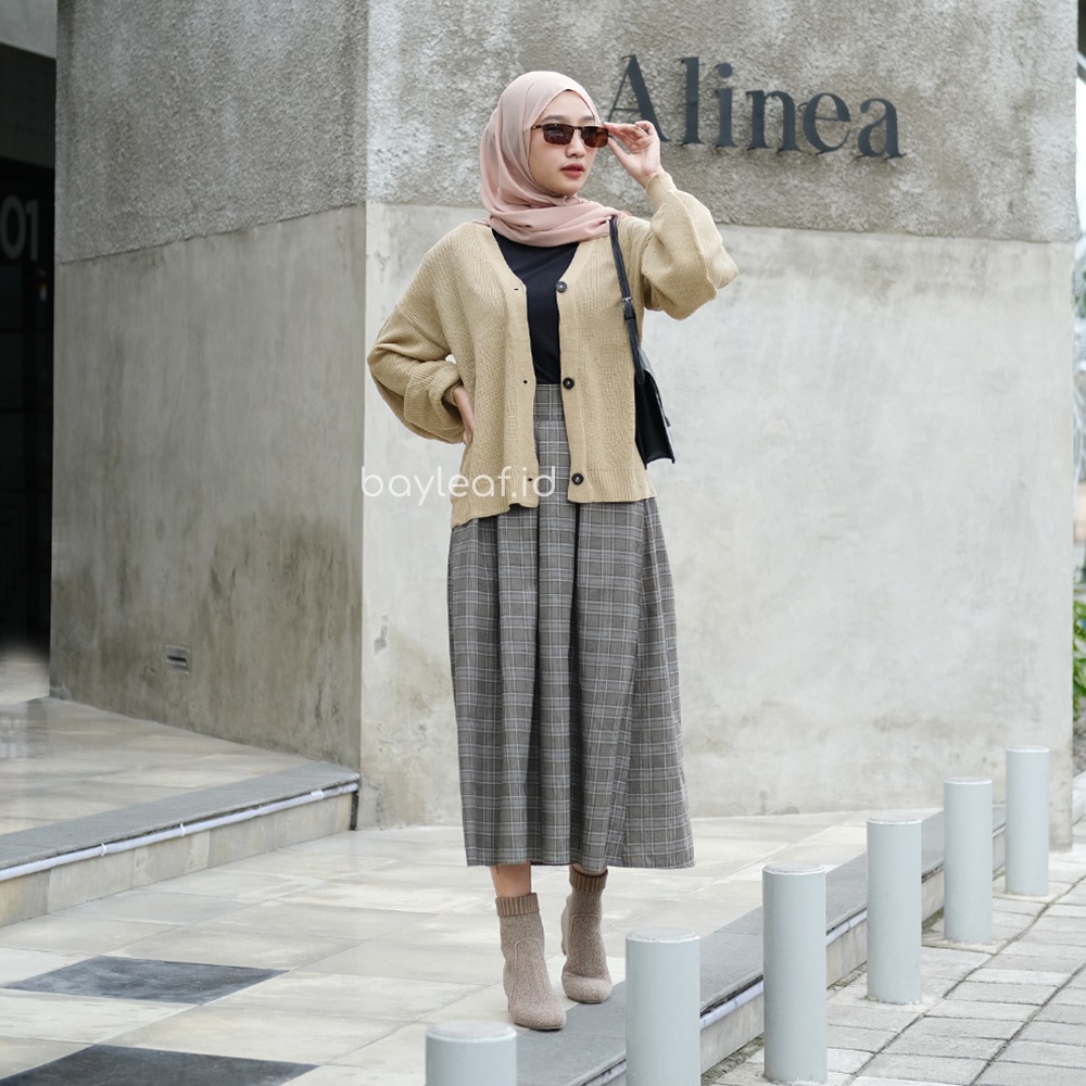 Emma Knit Outer | Cardigan Rajut Wanita