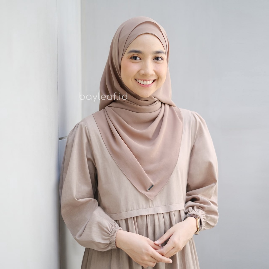 Jelita Pashmina Hijab
