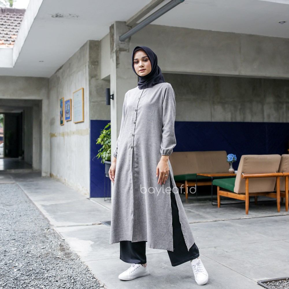 Atasan Daisy Basic
